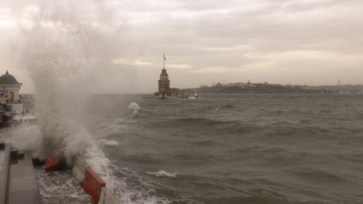 Çatılara, ağaçlara ve direklere dikkat! Meteoroloji’den İstanbul için fırtına uyarısı