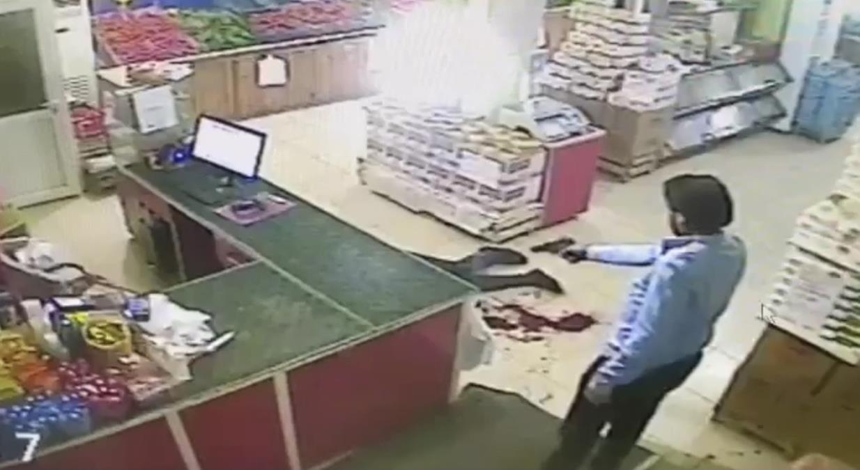 Market sahibinin öldüğü saldırıdaki dehşet anları güvenlik kamerasına yansıdı
