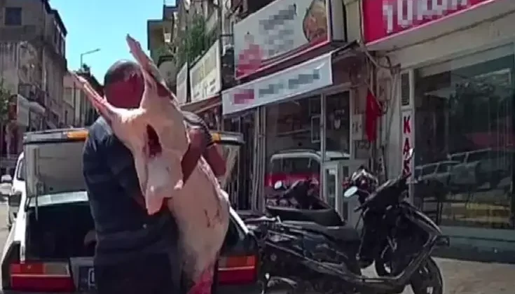 Gören şaştı kaldı: Etler bagajda, hijyen umursanmadı